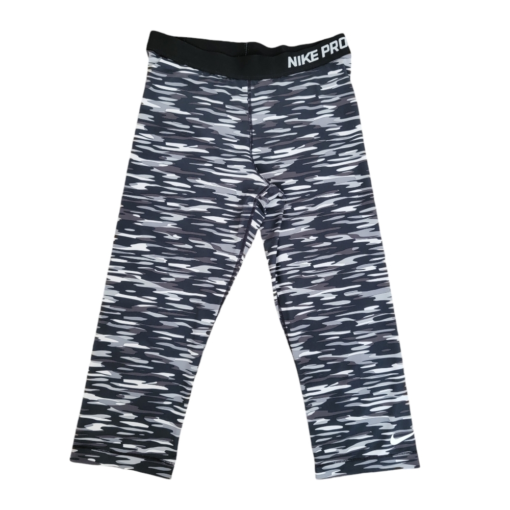Nike Pro Women's Haze Dri-Fit Training Capri Legging Camo Black Grey Gym… - Picture 3 of 17